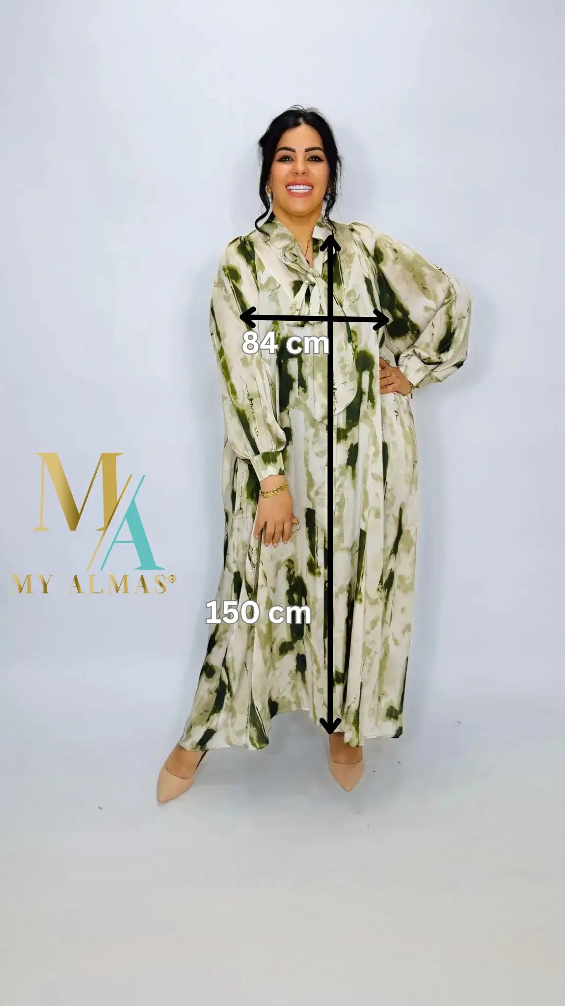 Elaina Robe
