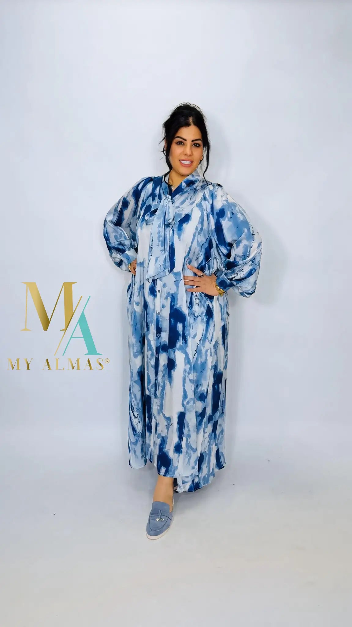 Juliet Robe