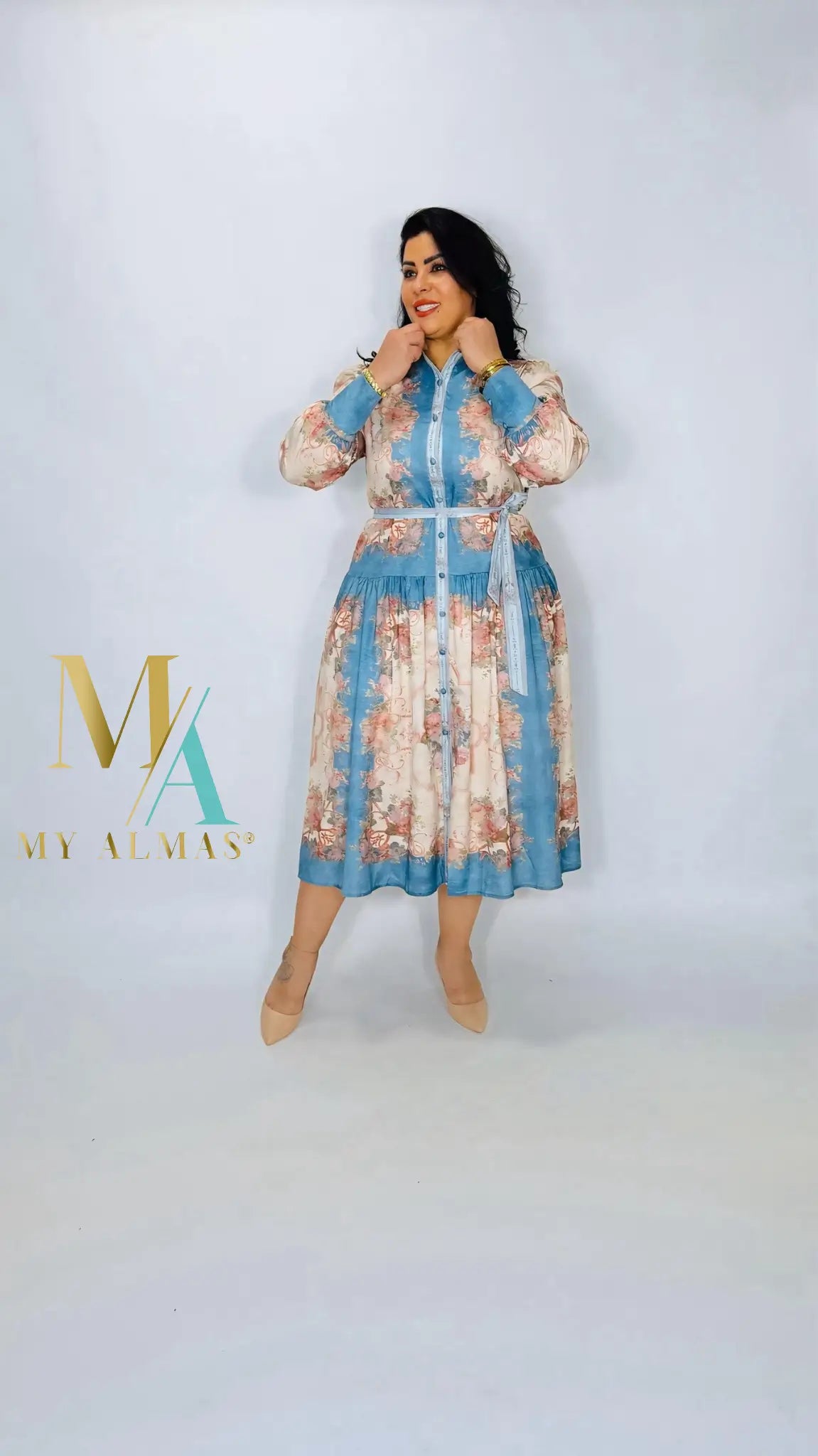 Madeline Robe